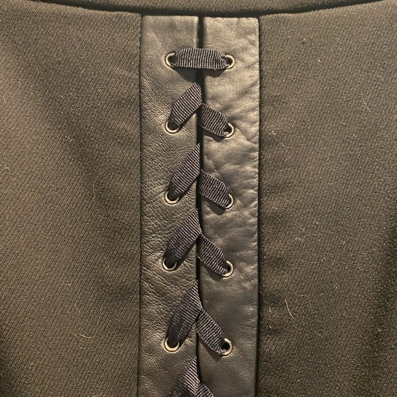 BCBG MAX AZRIA Black Pencil Skirt w Leather Detail - Picture 6 of 7